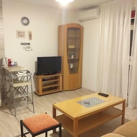 Apartments Duras Gruda Exterior photo